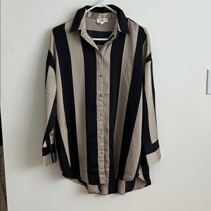 Satin striped blouse oversized